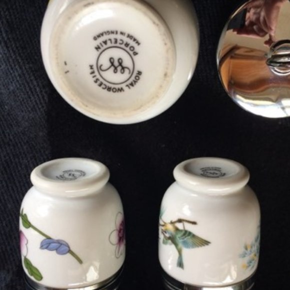 Vintage Worcester Egg Porcelain Coddlers 3 - Picture 3 of 3